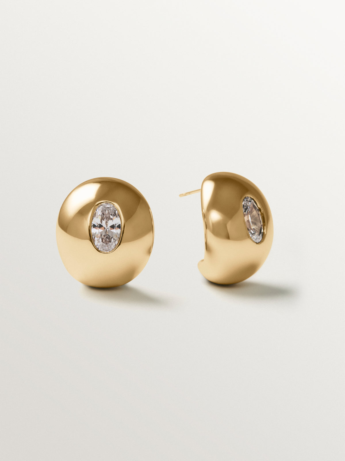 Pendientes de aro bañados en oro amarillo con cristales