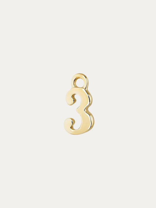 Charm de oro amarillo de 14K con número 3