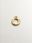 Charm de oro amarillo de 14K con letra O