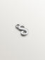 Charm de oro blanco de 14K con inicial S
