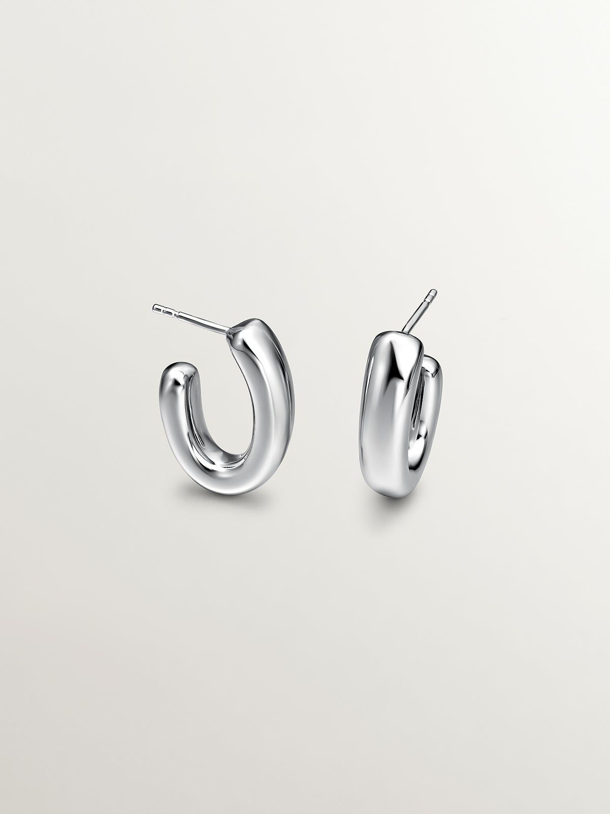 Pendientes de aro pequeños ovalados de plata 925
