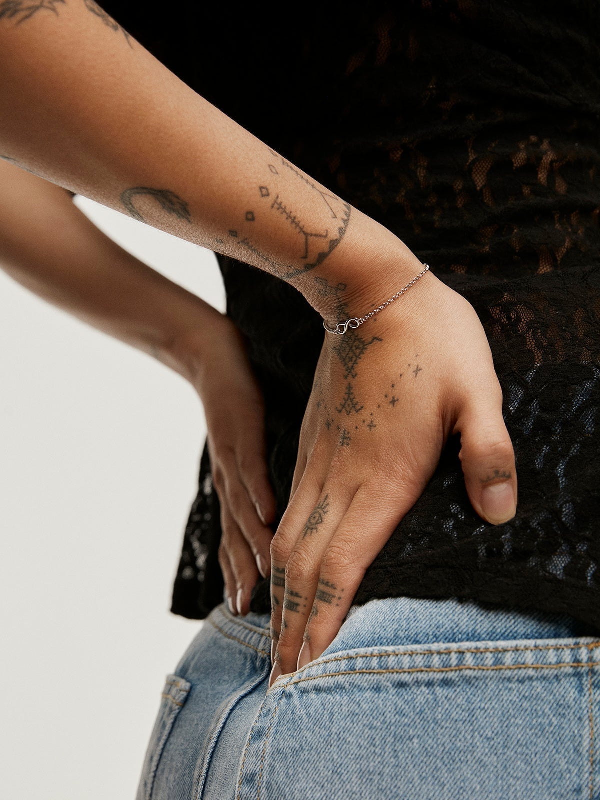 Pulsera de plata 925 con infinito