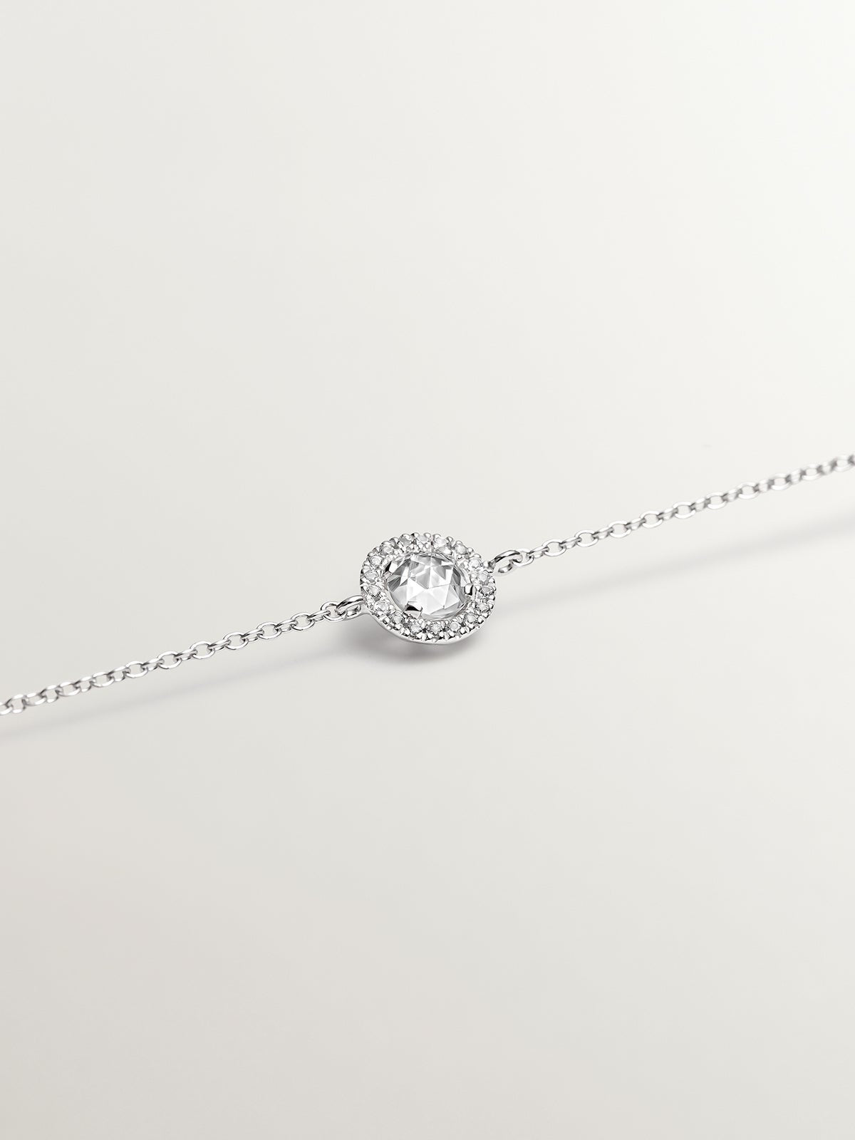 Pulsera de plata 925 con topacio blanco y orla de zafiros blancos