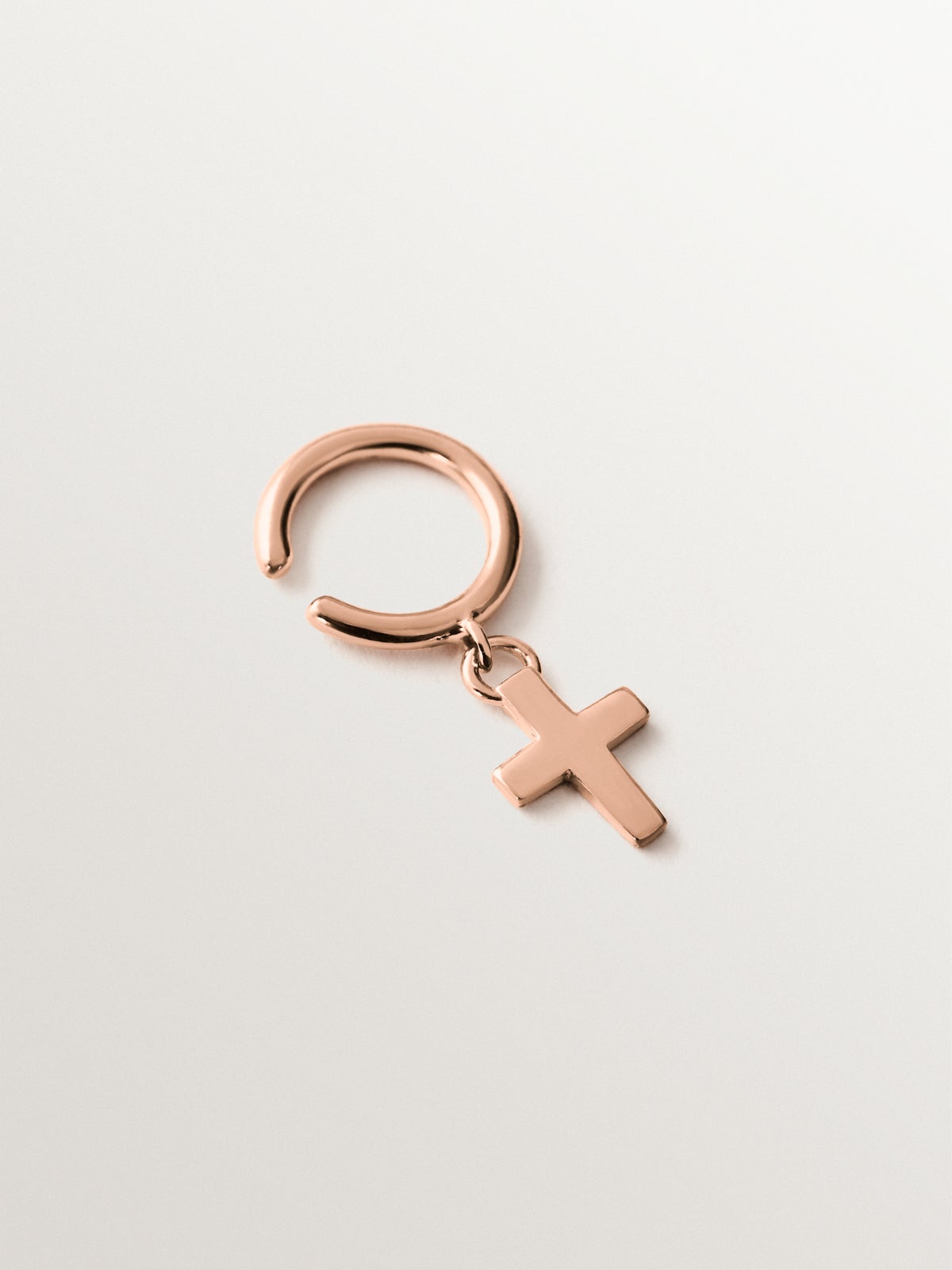 Pendientes de plata 925 bañada en oro rosa de 18K con cruz colgante