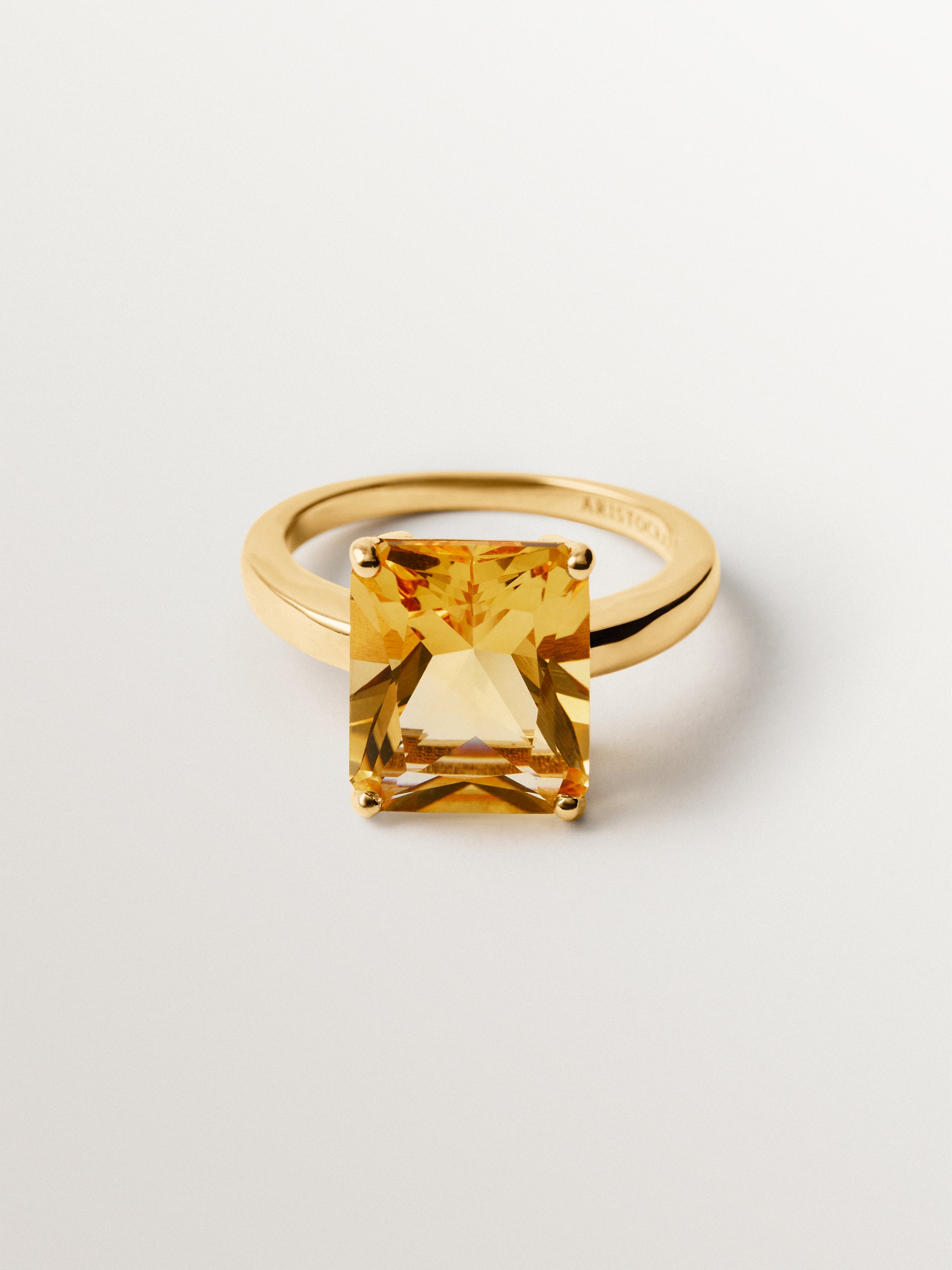 Anillo de plata 925 bañada en oro amarillo de 18K con citrino naranja