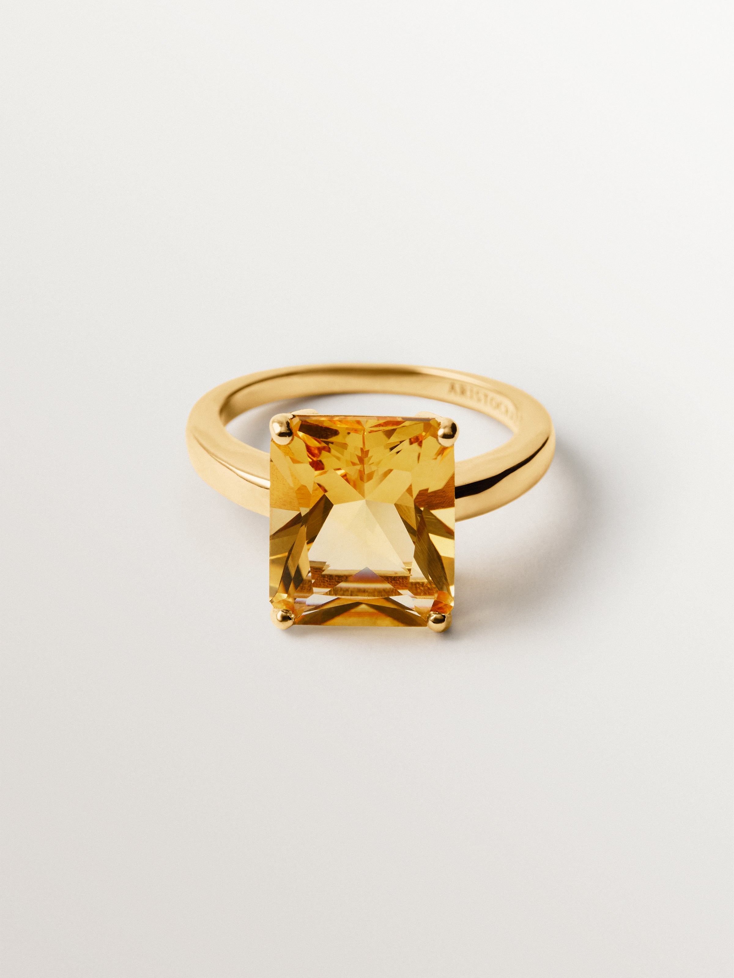 Anillo de plata 925 bañada en oro amarillo de 18K con citrino naranja