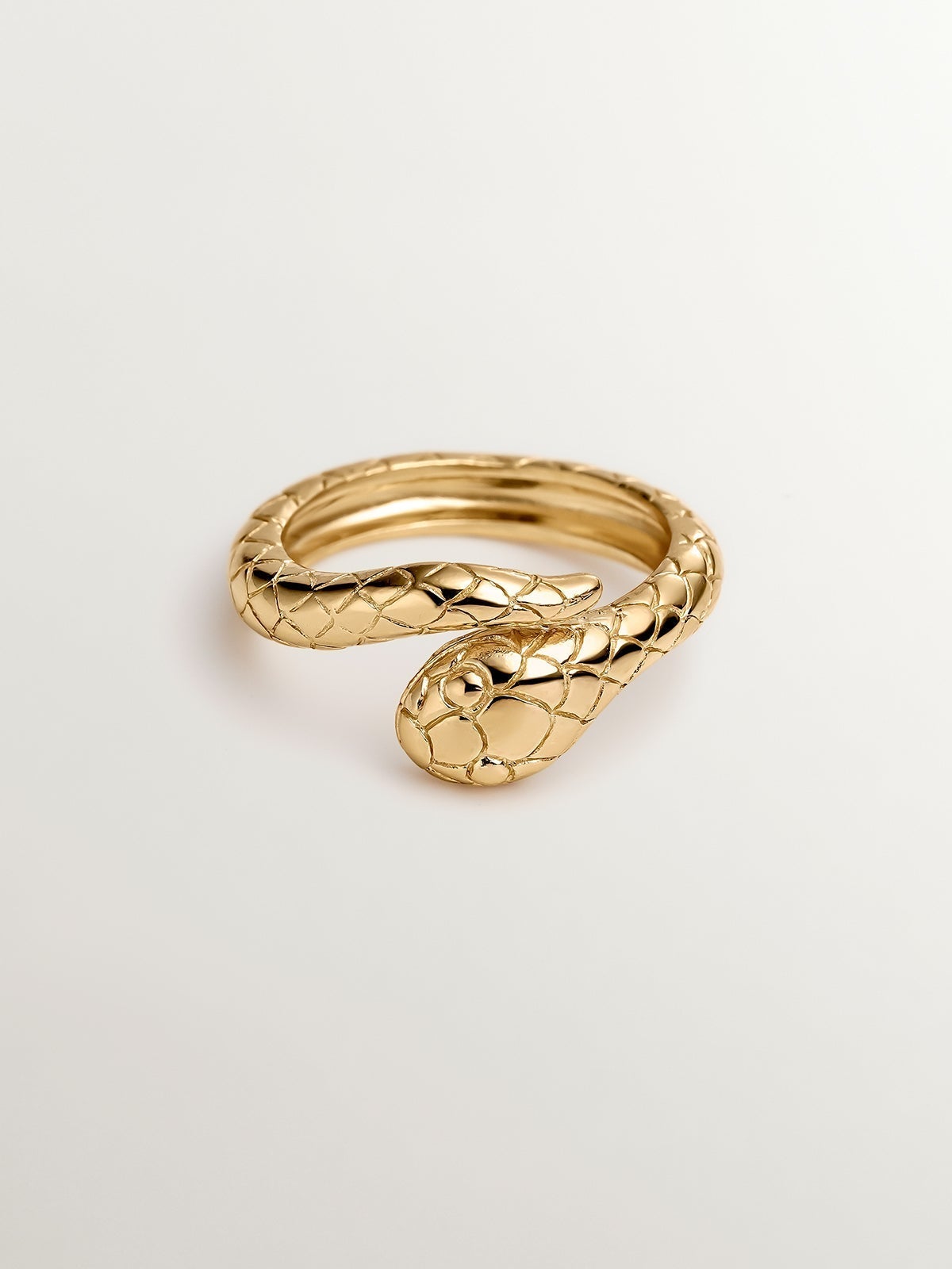 Anillo de plata 925 bañada en oro amarillo de 18K con forma de serpiente