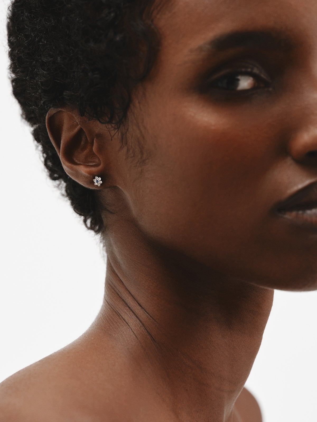 Pendientes de plata 925 en forma de flor con zafiro y topacios