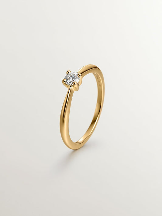 Anillo tipo solitario de oro amarillo de 18K con diamante 0,08 cts