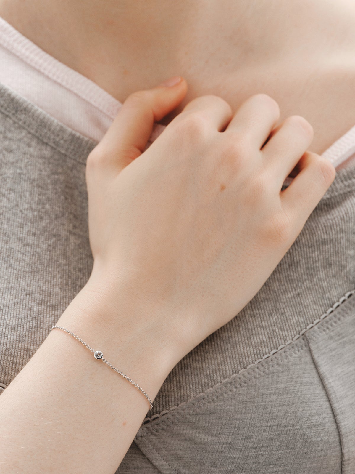 Pulsera solitario de plata 925 con topacio blanco