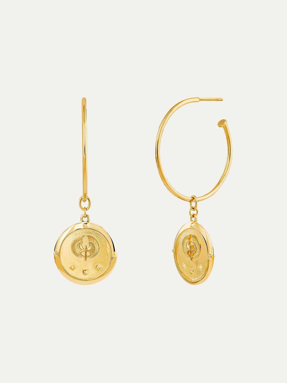 Pendientes de aro con monedas de plata bañadas en oro