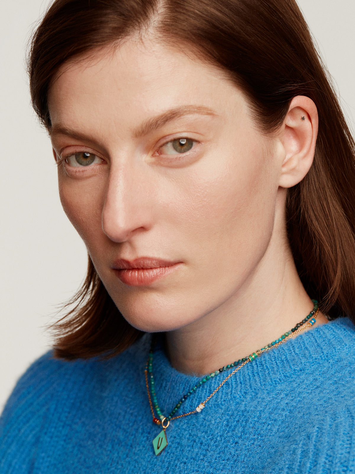 18K white gold star piercing