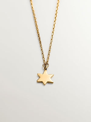 Colgante de oro amarillo de 9K con estrella