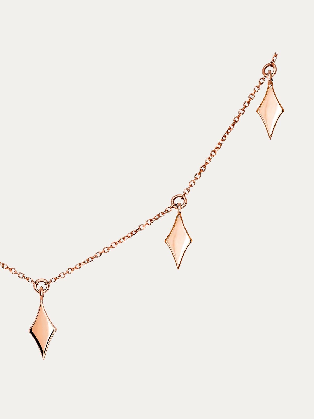 Collar de oro rosa de 9K con rombos