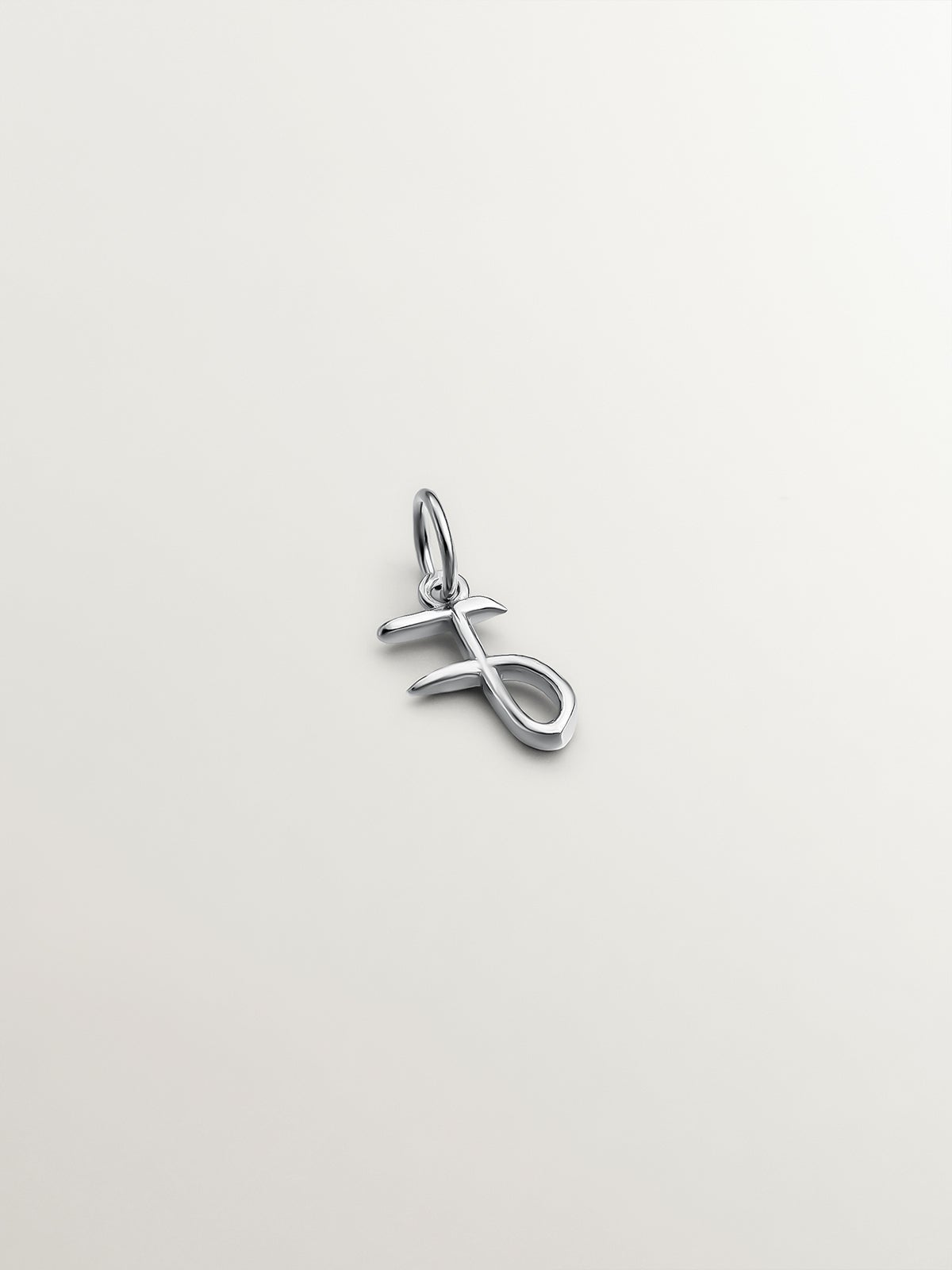 Charm de plata 925 con inicial F