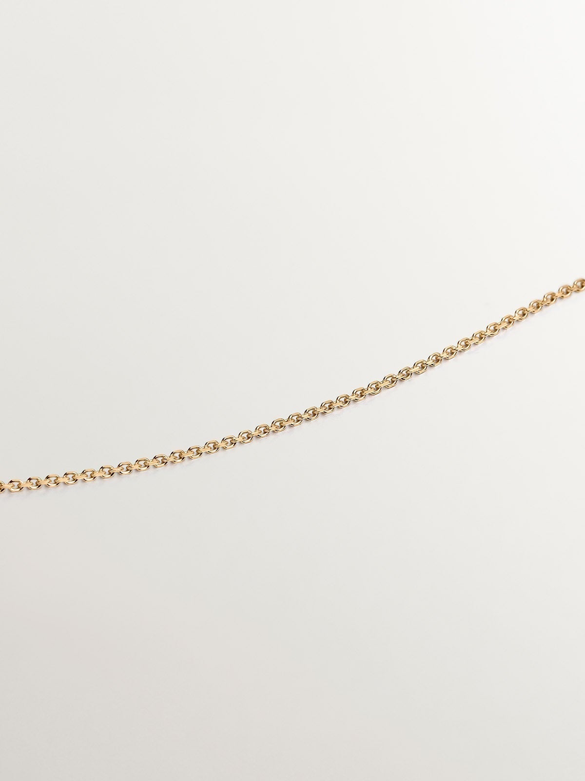 Colgante de oro amarillo de 9K con luna