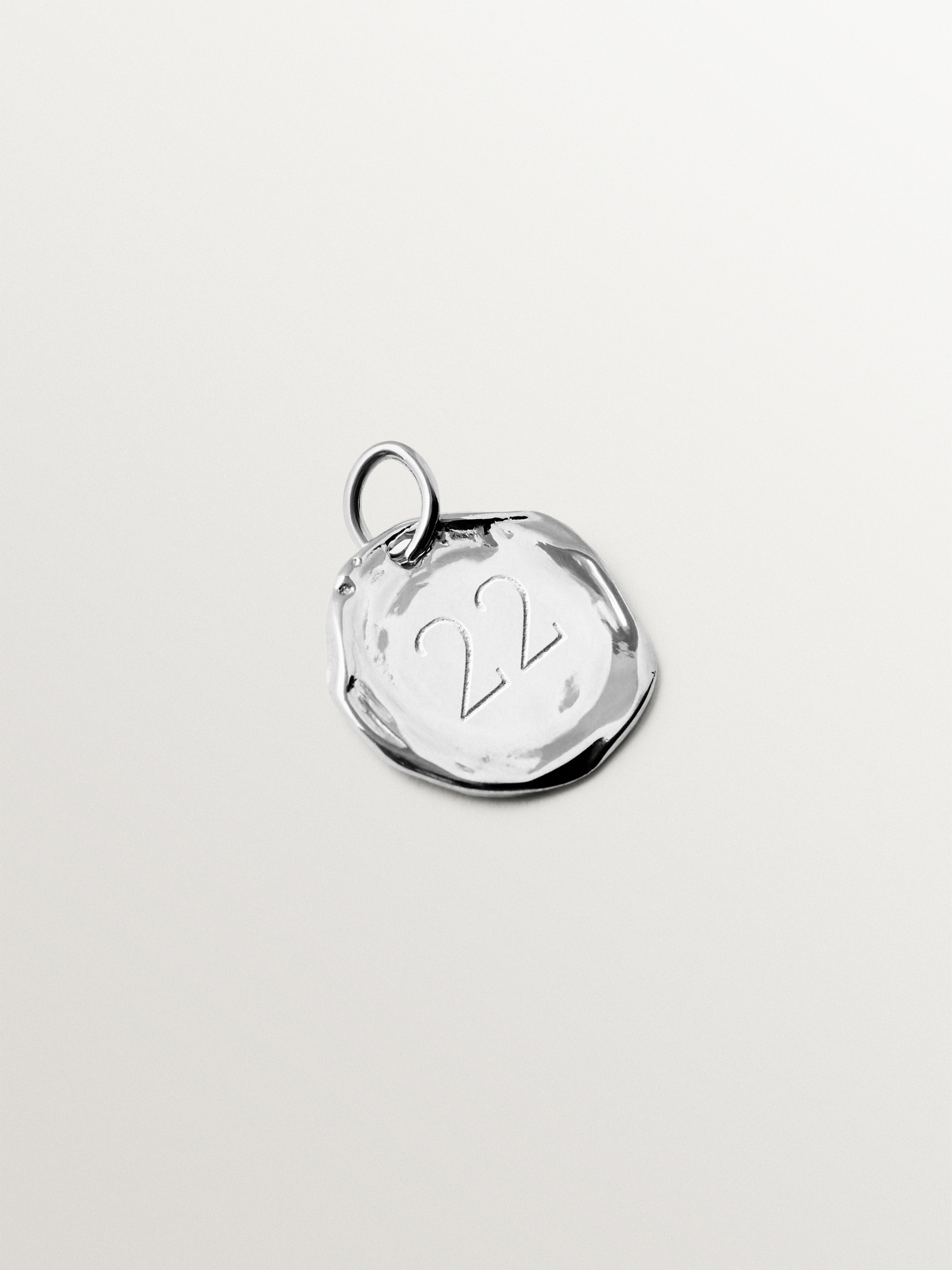 Small customizable charm in 925 silver plated in 18K yellow gold