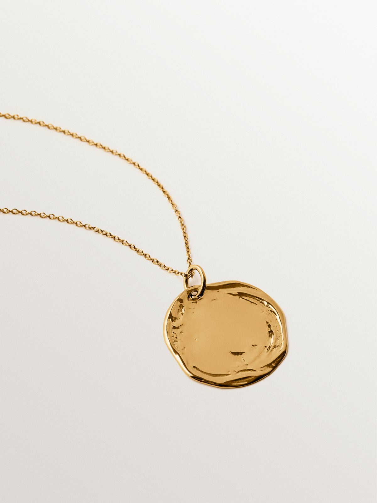 Charm personalizable grande de plata 925 bañada en oro amarillo de 18K