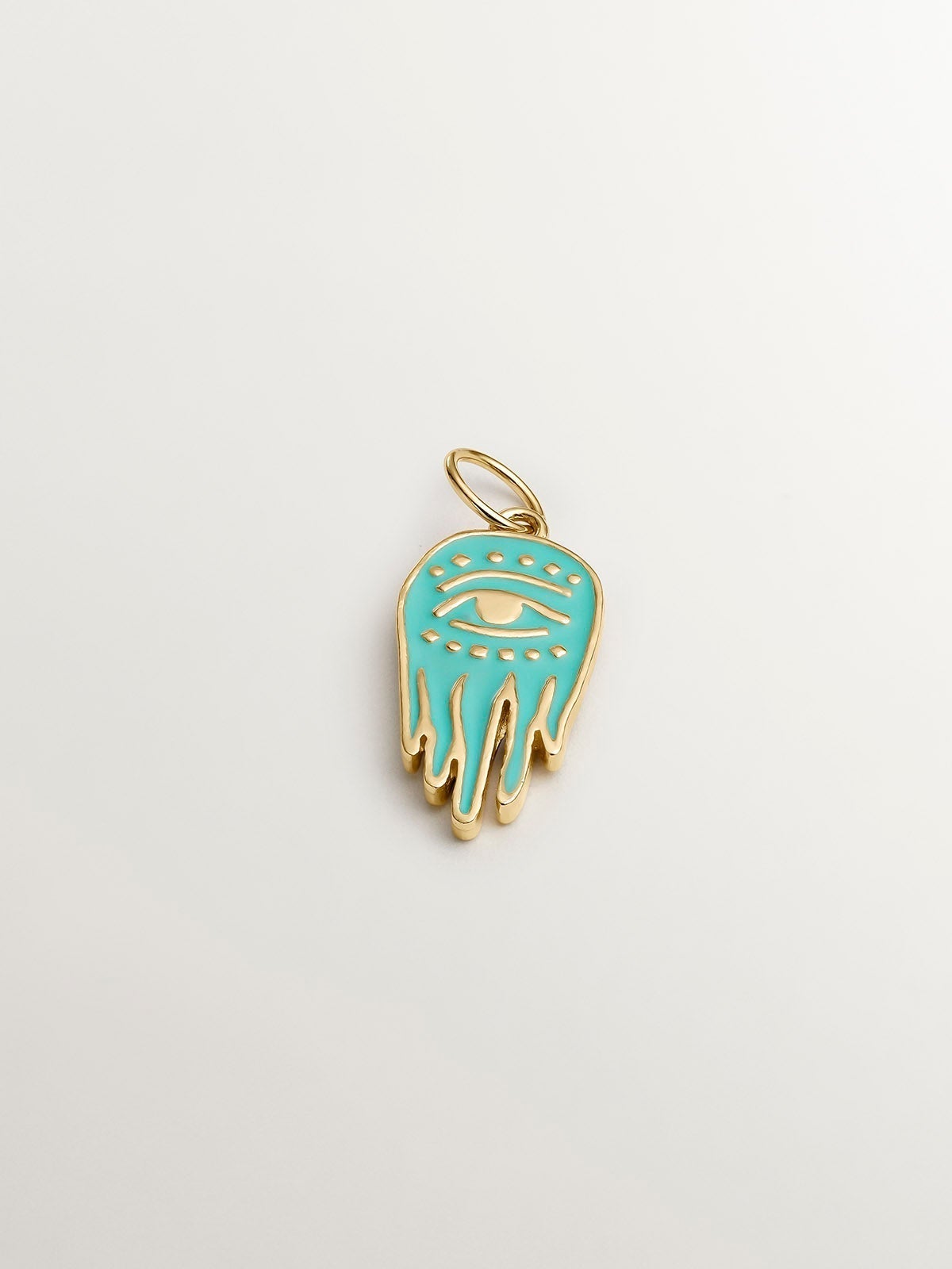 Charm de plata 925 bañada en oro amarillo de 18K con esmaltado turquesa y mano de Fátima