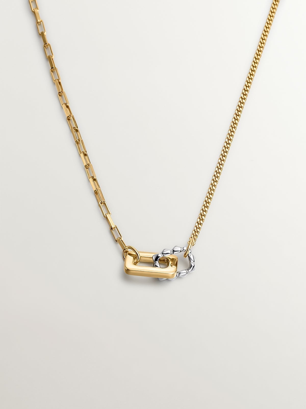 Colgante bicolor de plata 925 y plata 925 bañada en oro amarillo de 18K con formas geométricas