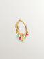 Pendiente individual de aro de oro amarillo de 9K con bolitas de esmalte multicolor