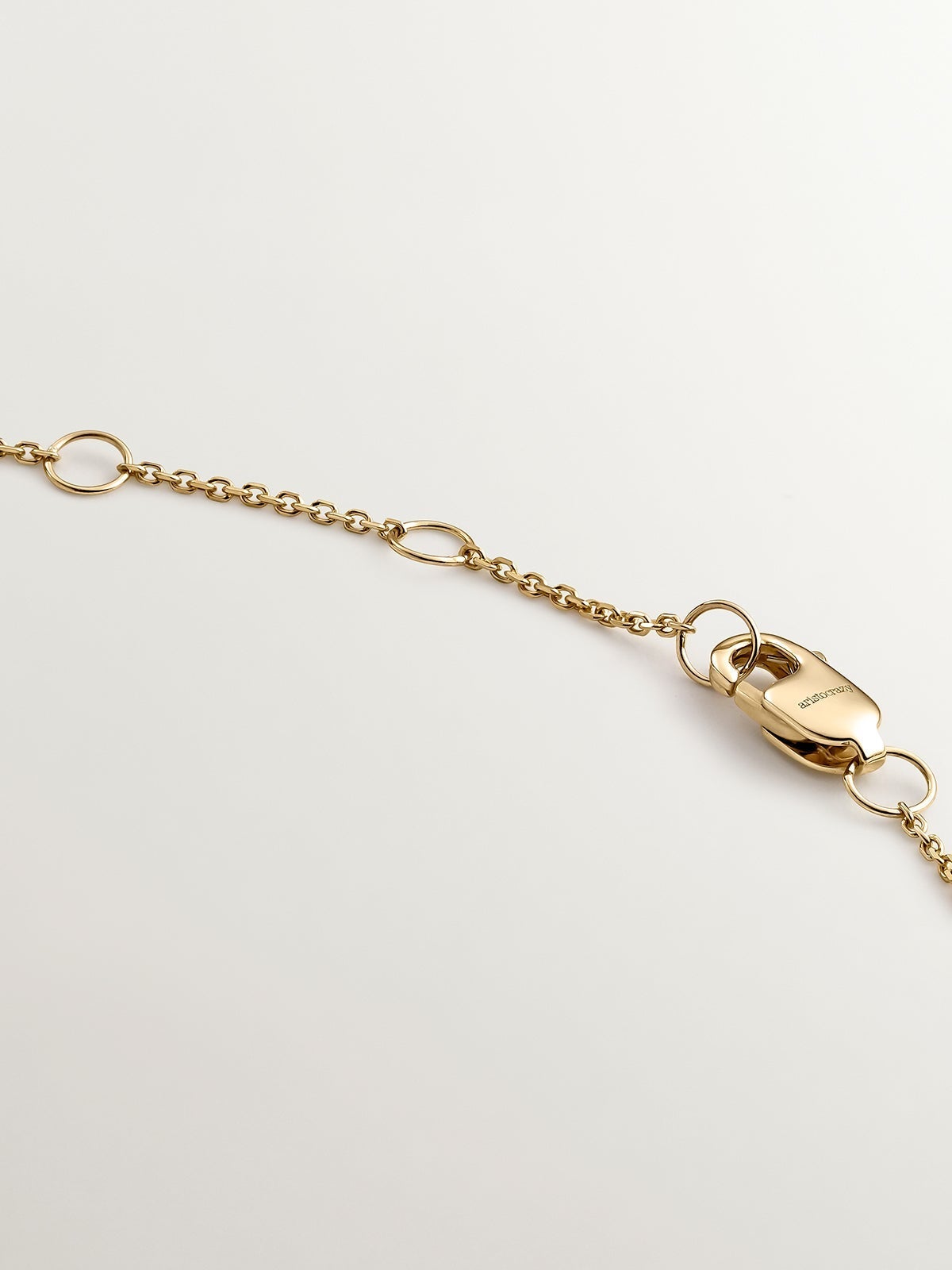 Colgante de oro amarillo de 9K con clip