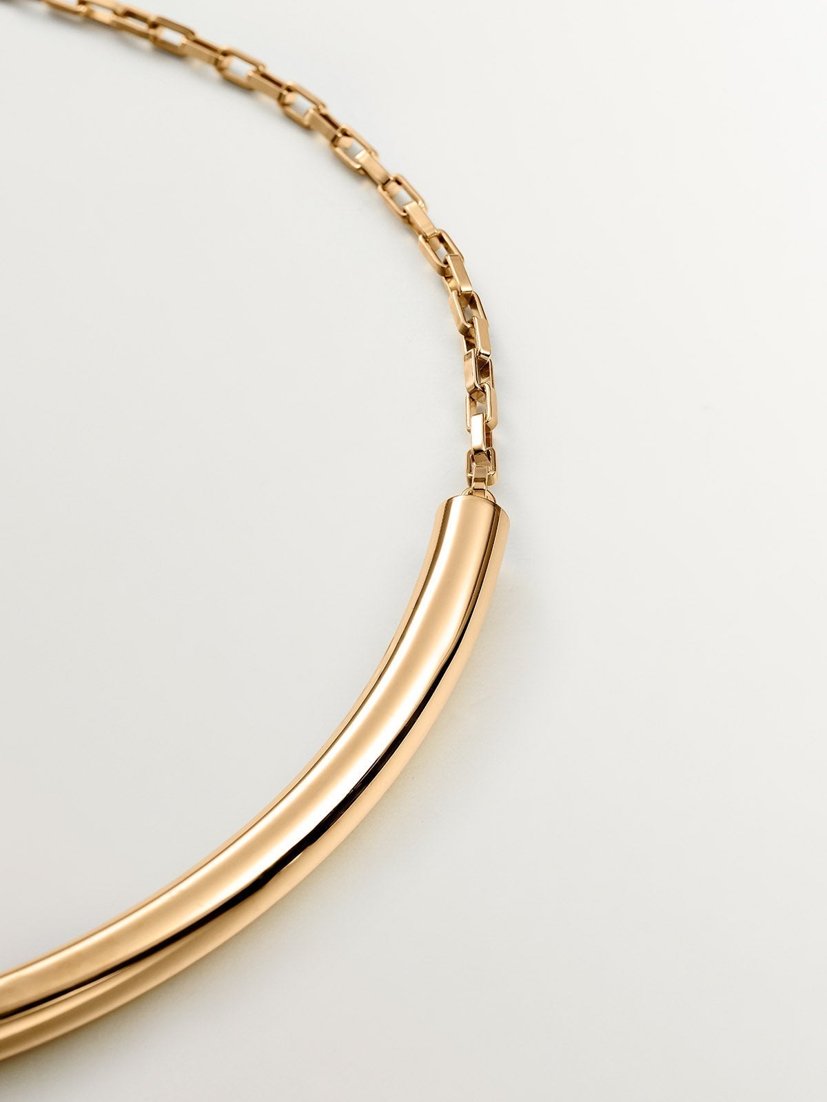 Collar tipo choker de plata 925 bañada en oro amarillo de 18K