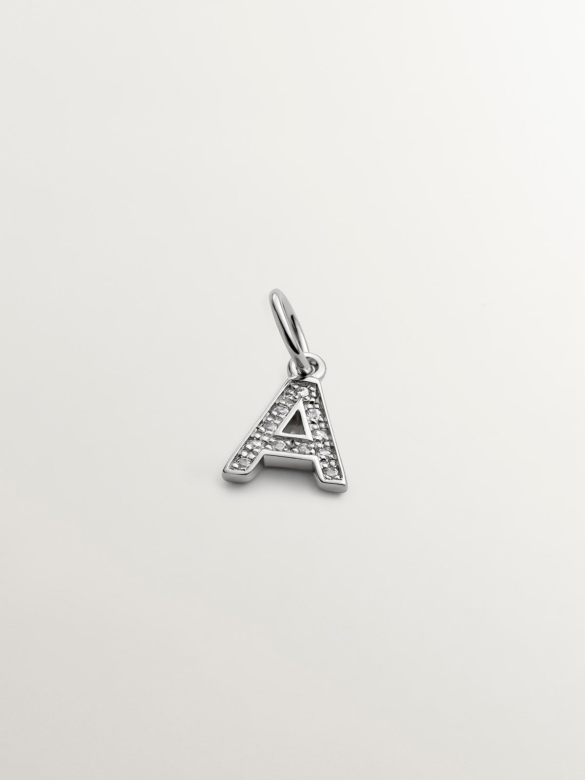 Charm de plata 925 y topacios blancos inicial A