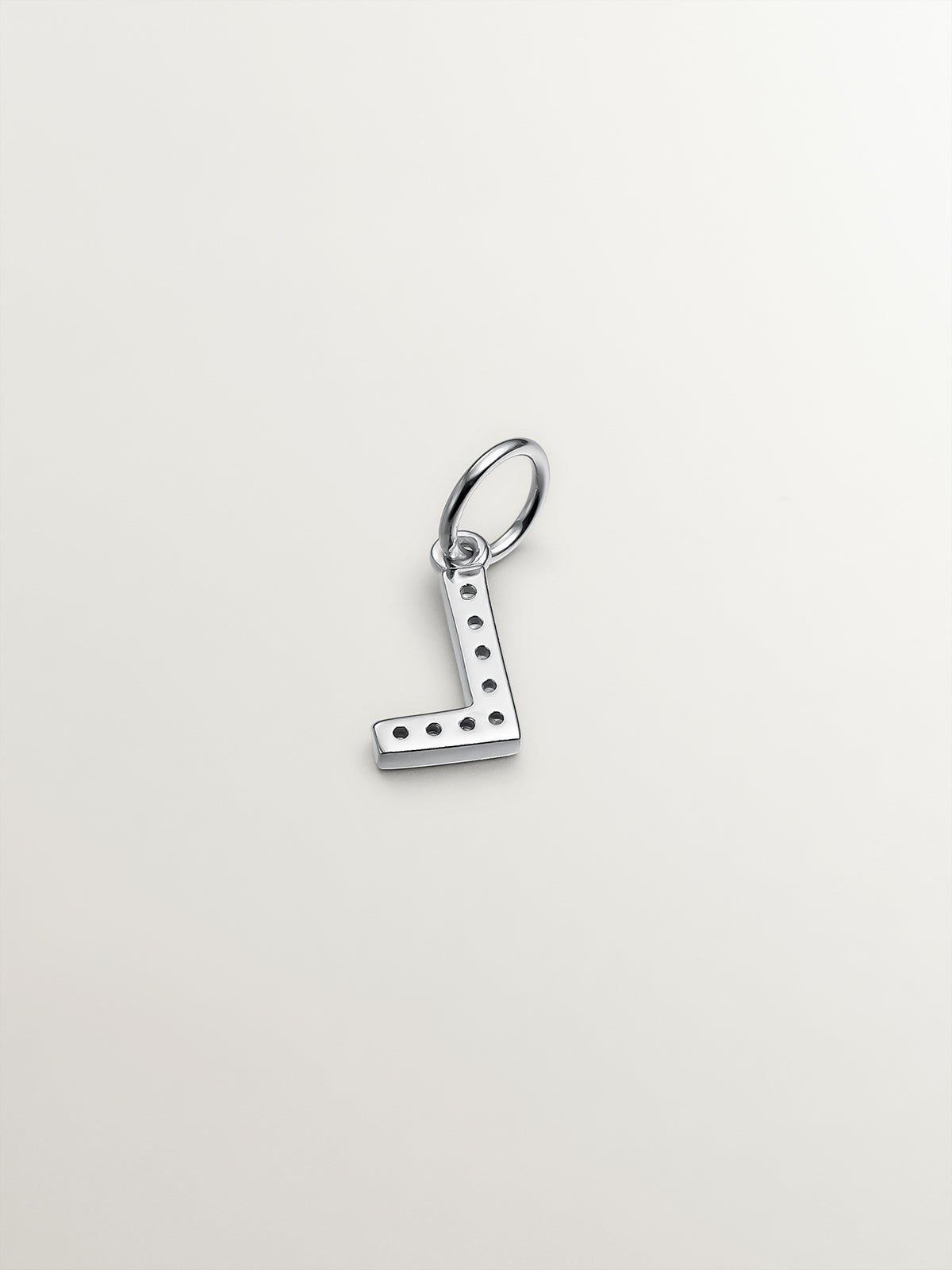 Charm de plata 925 y topacios blancos inicial L