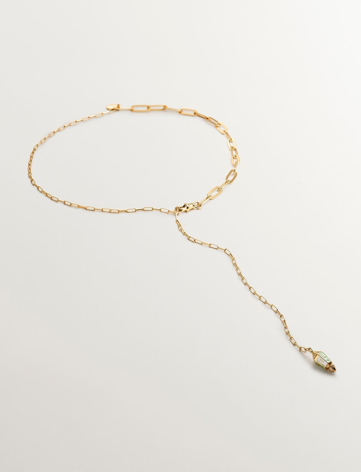 Collar de eslabones ajustable de plata 925 bañada en oro amarillo de 18K con esmalte multicolor y números