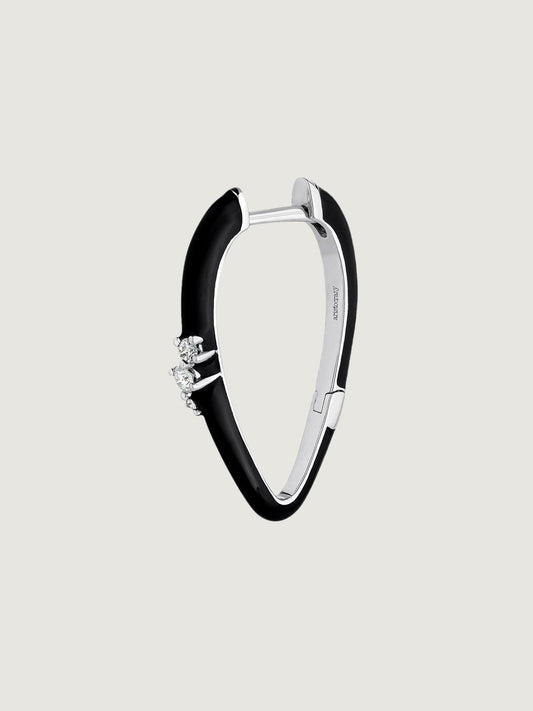 Pendiente individual de oro blanco de 18K con esmalte negro y diamantes