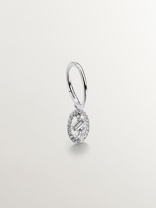 Pendiente individual de oro blanco de 18K con diamantes