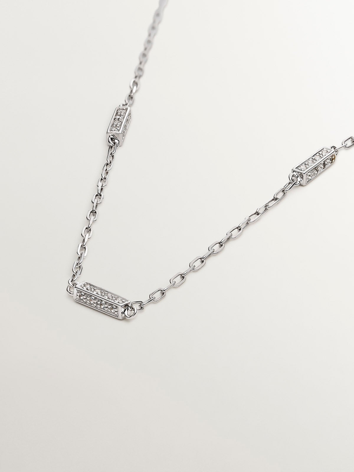 Collar de eslabones rolo de plata 925 con topacios blancos