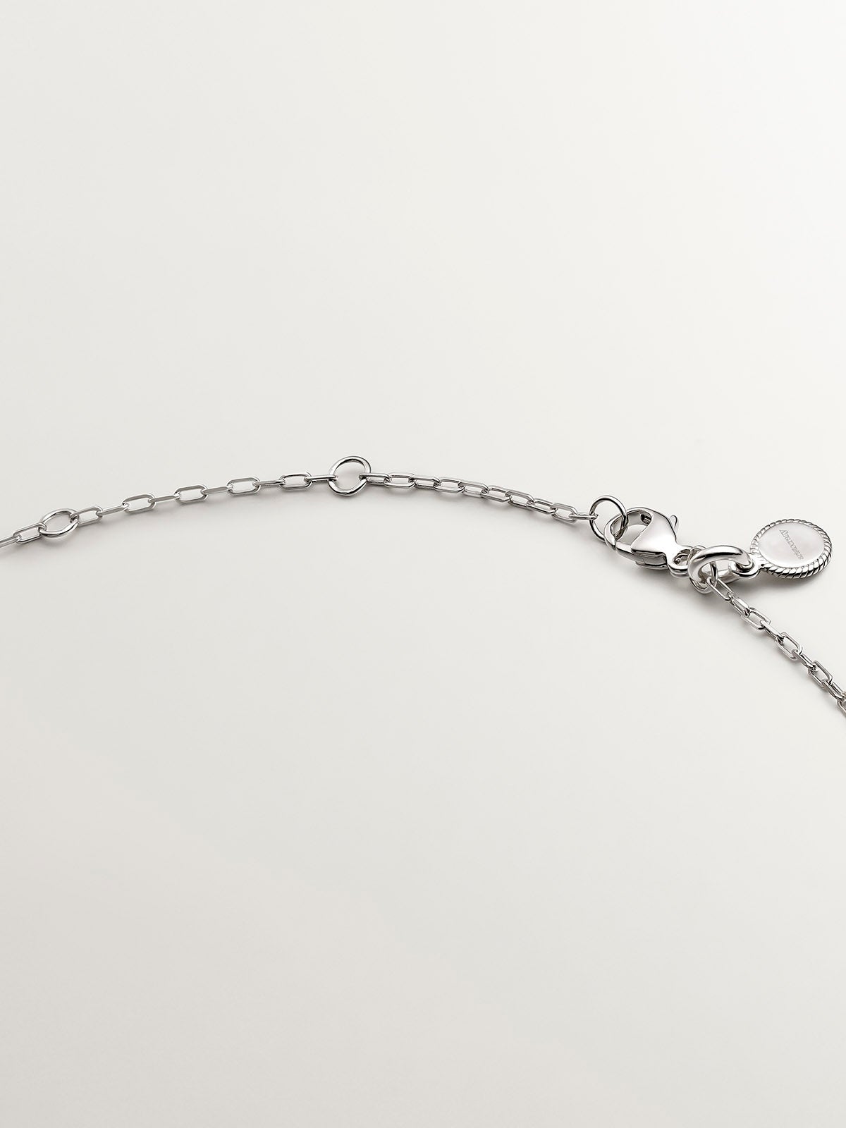 Colgante de plata 925 con círculo de topacios blancos