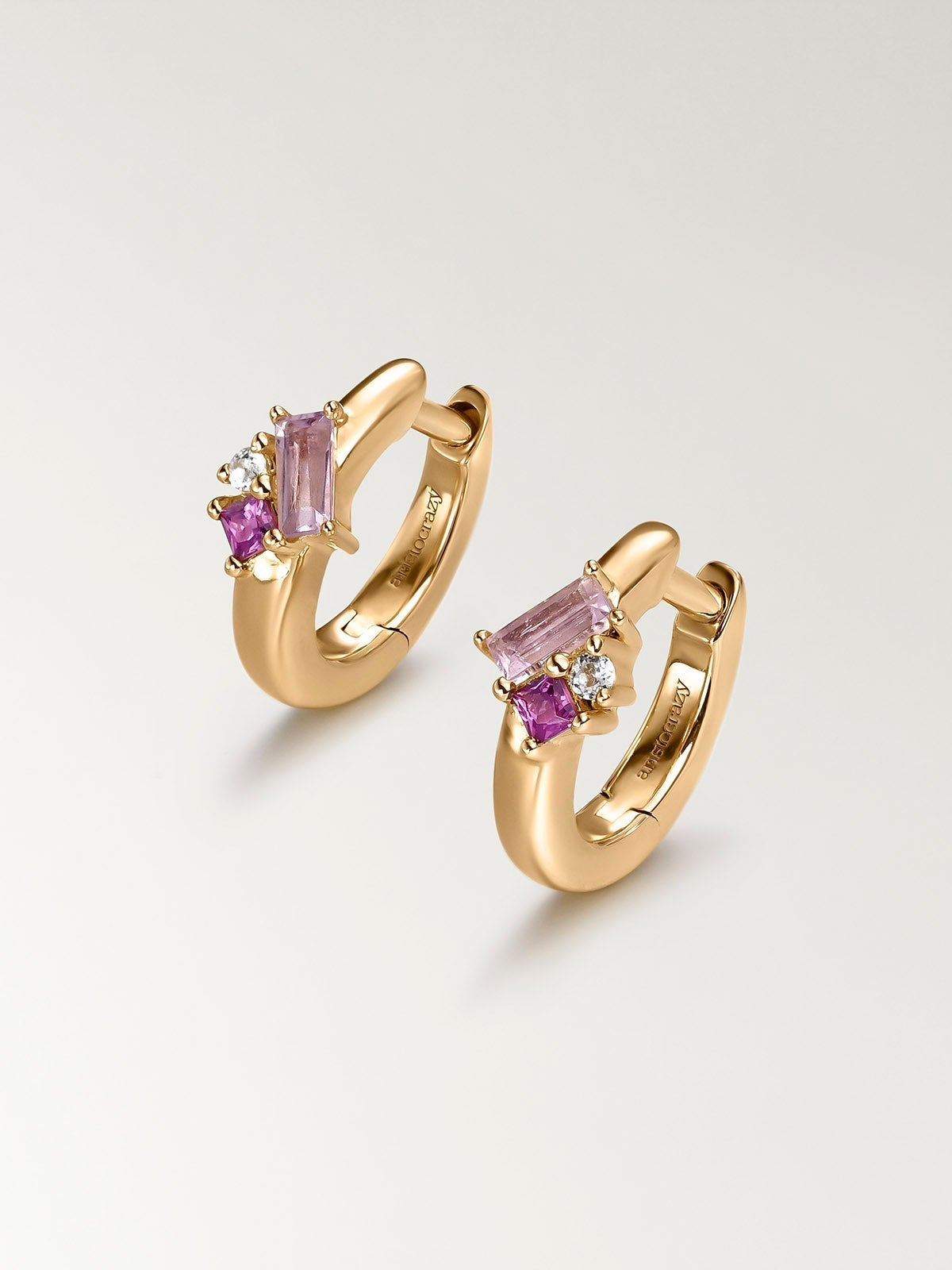 Pendientes de plata 925 bañada en oro amarillo de 18K con amatistas, rodolitas y topacios