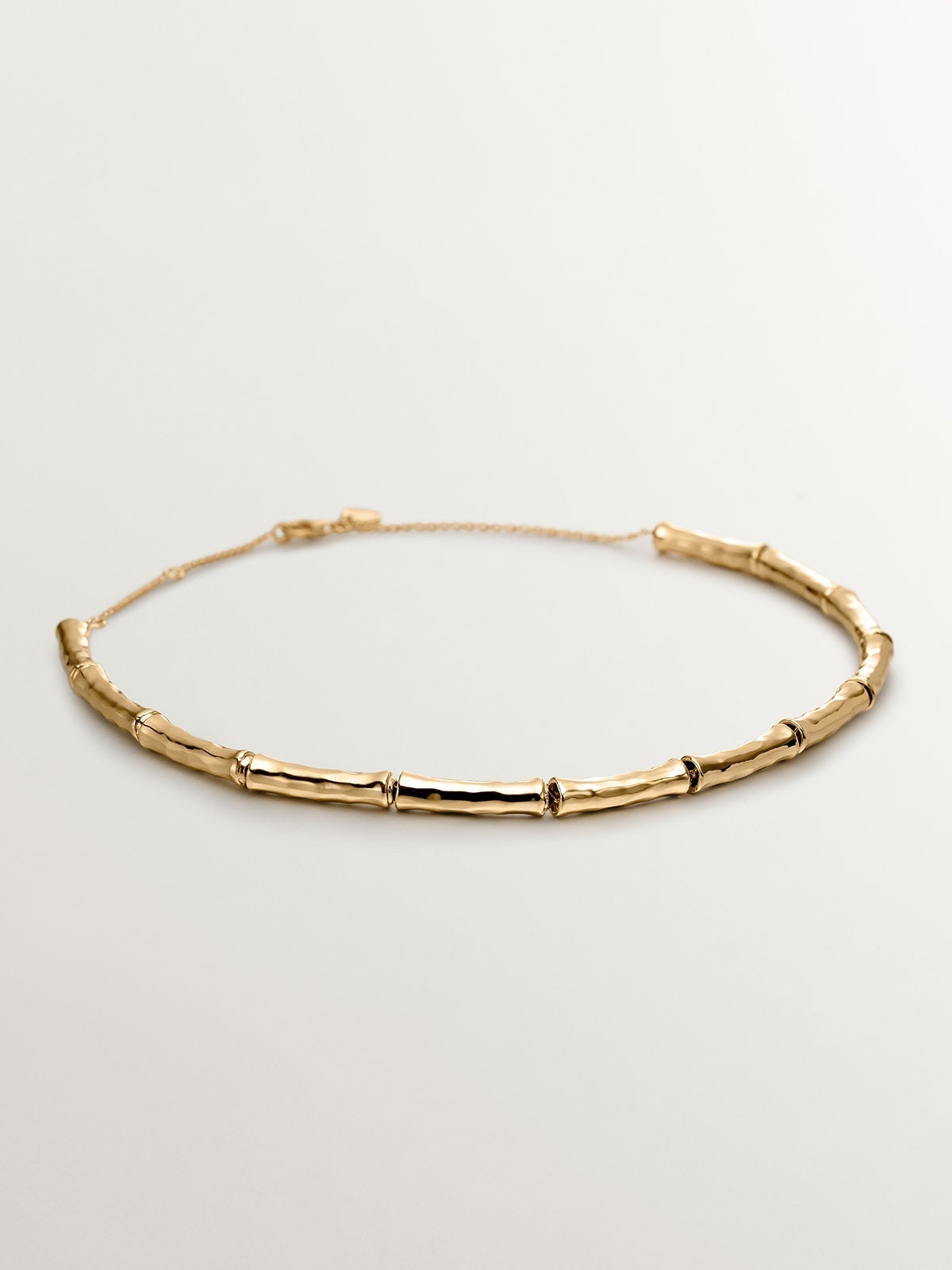 Collar de plata 925 bañada en oro amarillo de 18K con textura de bambú