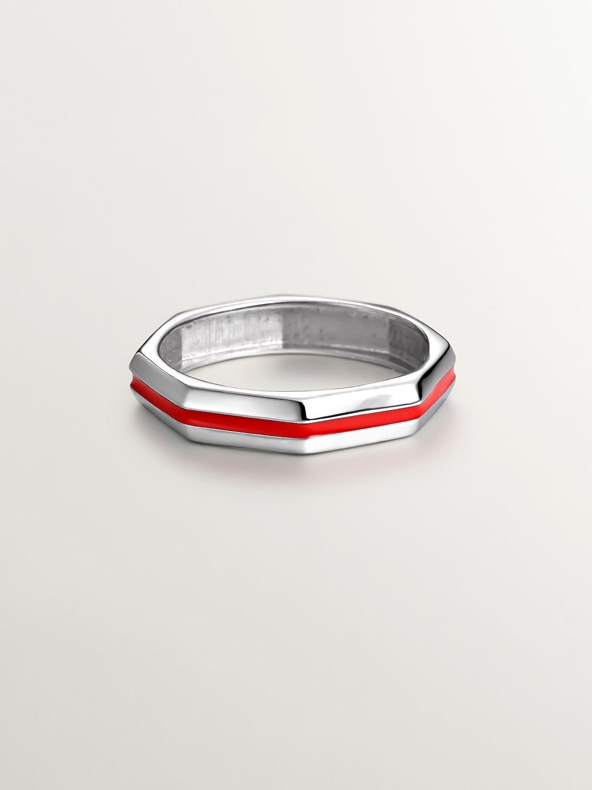 Anillo de plata 925 con acabado geométrico y esmalte rosa