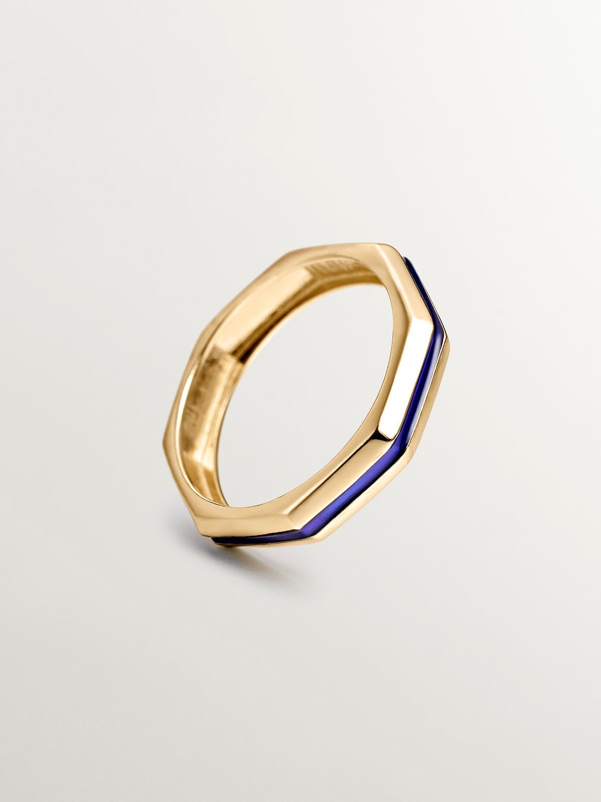Anillo de plata 925 bañada en oro amarillo de 18K con acabado geométrico y esmalte azul