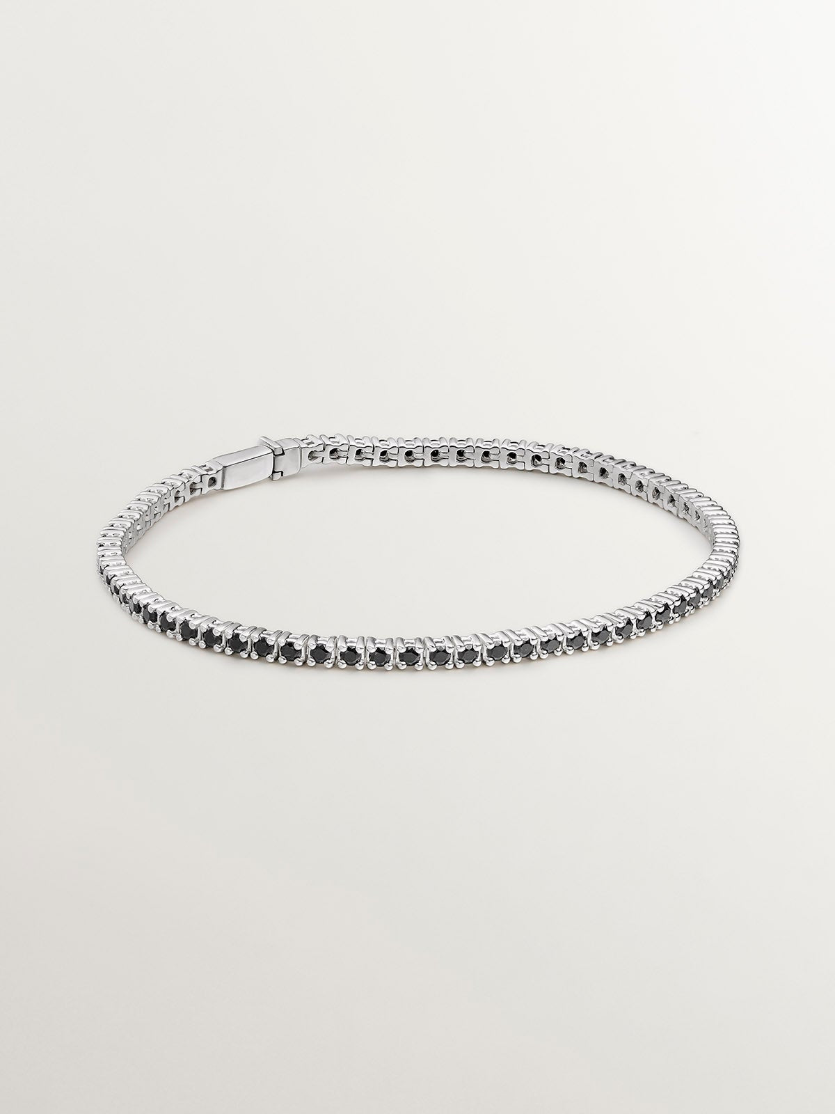 Pulsera de plata 925 bañada en oro amarillo de 18K con espinelas negras