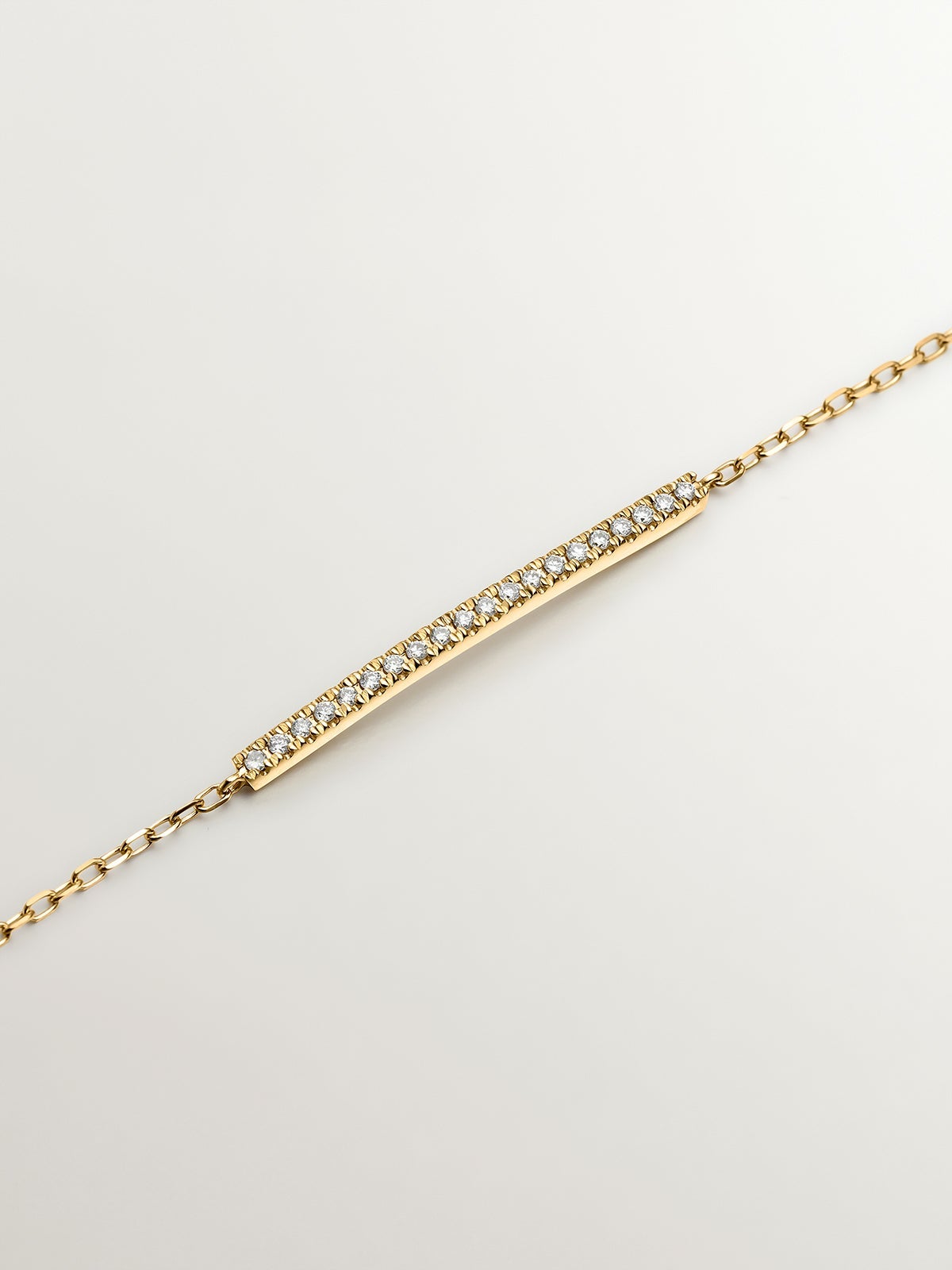 Pulsera de oro amarillo de 18K con diamantes