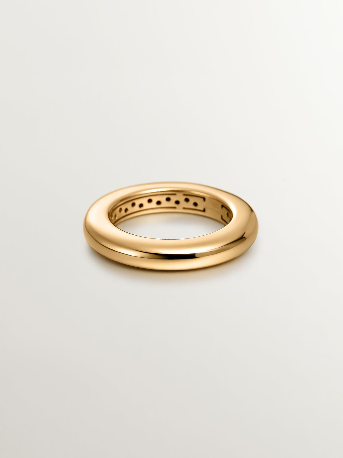 Anillo grueso de plata 925 bañada en oro amarillo de 18K