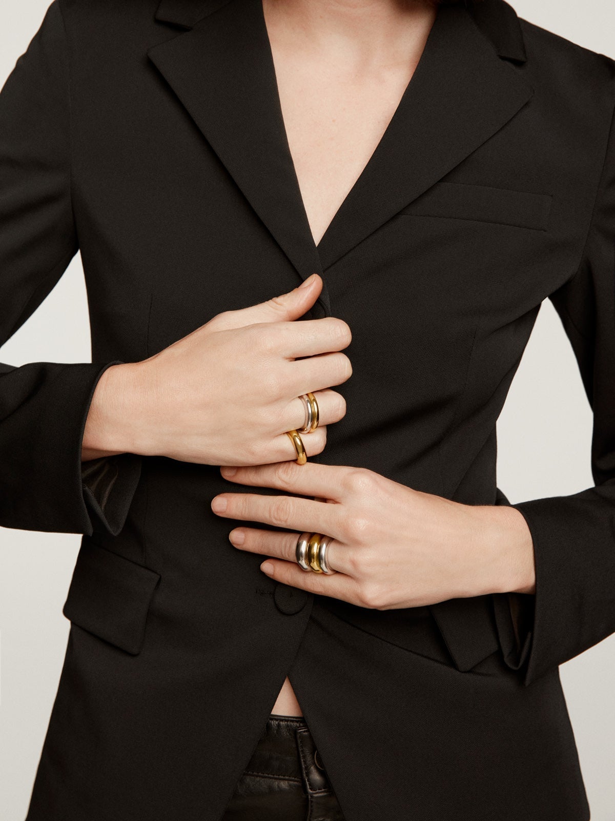Anillo grueso de plata 925 bañada en oro amarillo de 18K