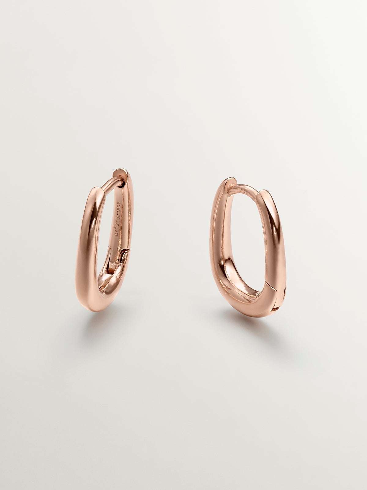 Pendientes de aro grueso de plata 925 bañada en oro rosa de 18K