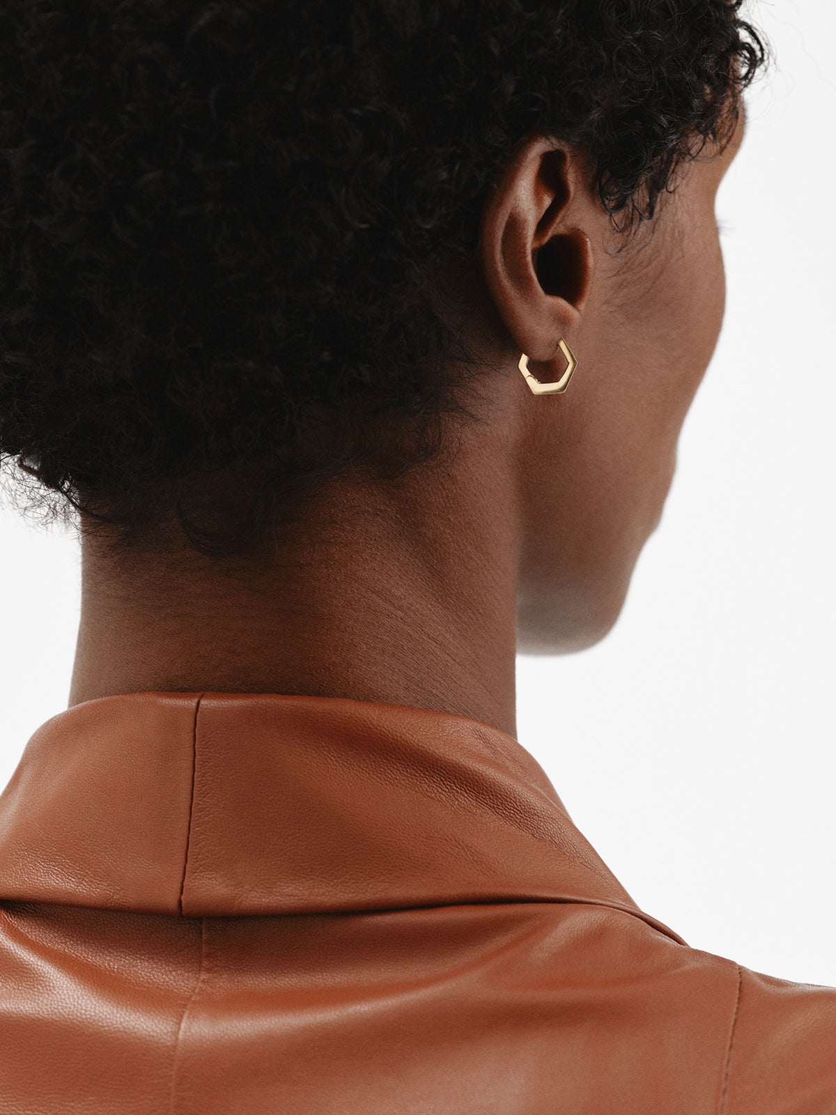 Pendientes de aro hexagonal de plata 925 bañada en oro amarillo de 18K