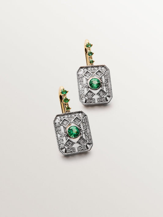 Pendientes de oro blanco y amarillo de 18K con diamantes en talla brillante y esmeraldas en talla brillante