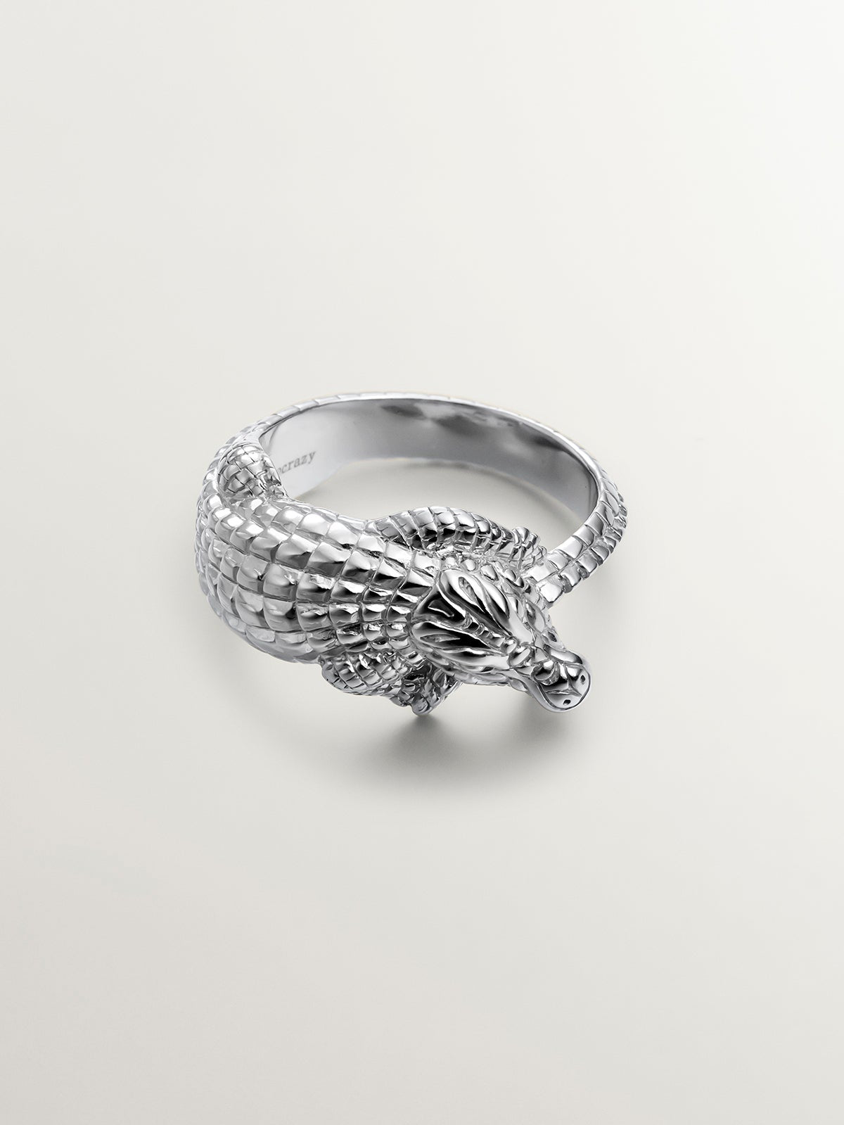 Anillo de plata 925 con forma de cocodrilo