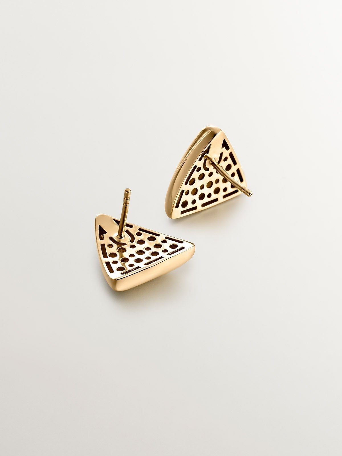 Pendientes de plata 925 bañada en oro amarillo de 18K con forma triangular