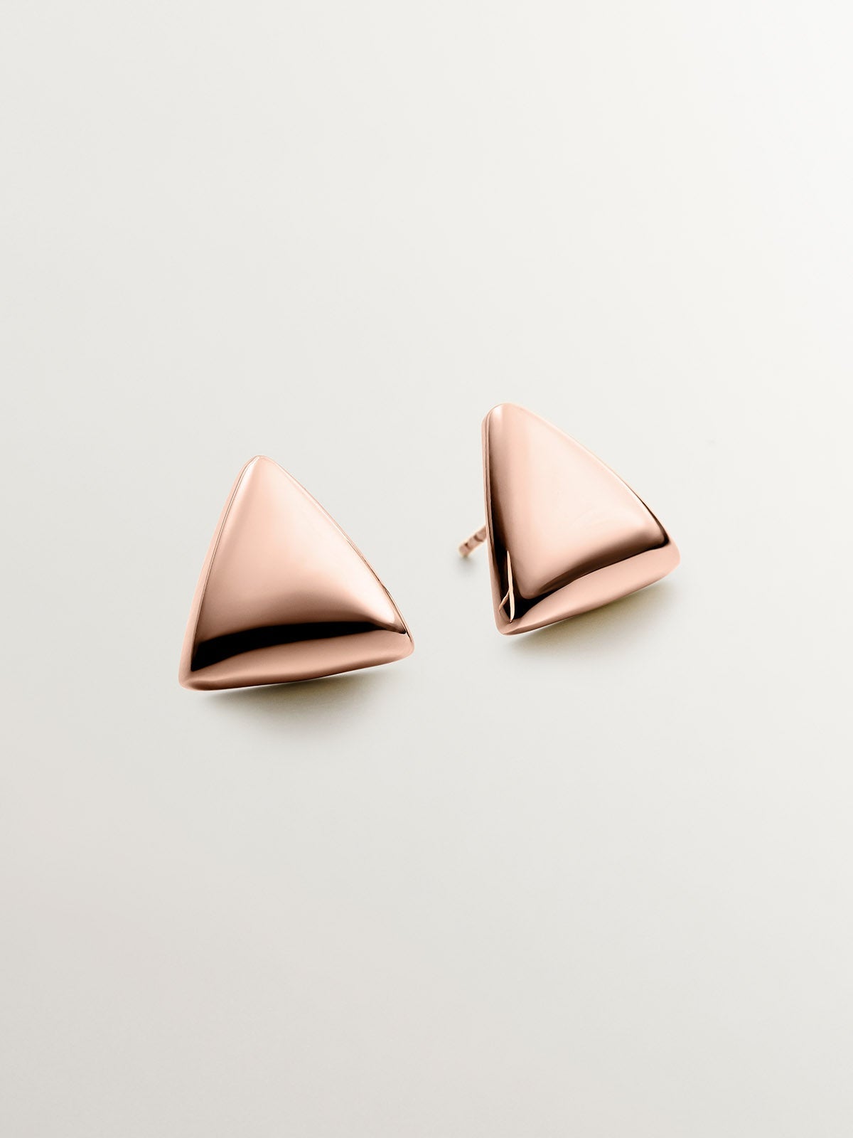 Pendientes de plata 925 bañada en oro rosa de 18K con forma triangular
