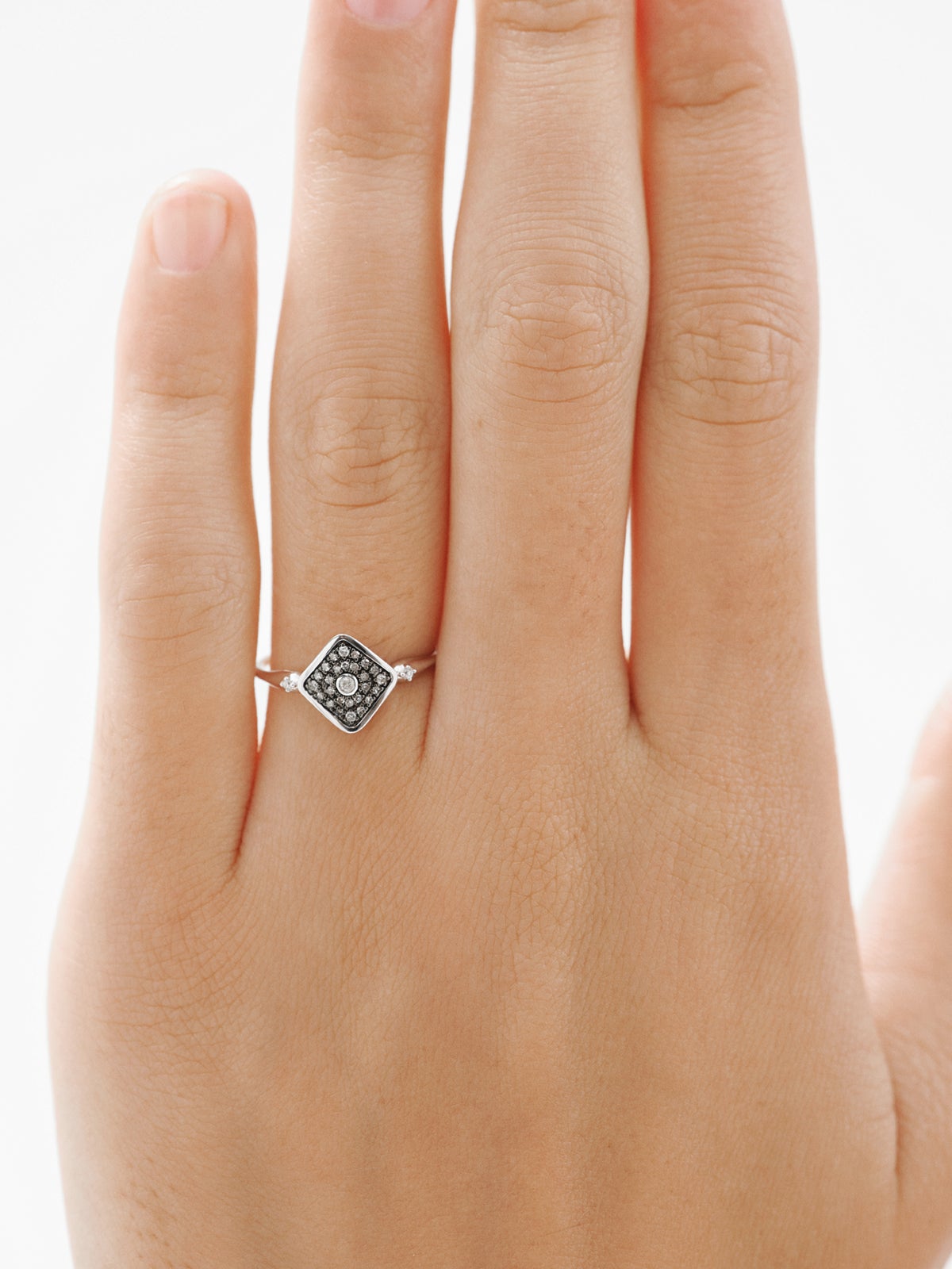 Diamantes Anillos Compromiso Aristocrazy Oro Blanco Aristocrazy Anillos  Diamantes Anillo De Oro Blanco De, image size:1200x1600