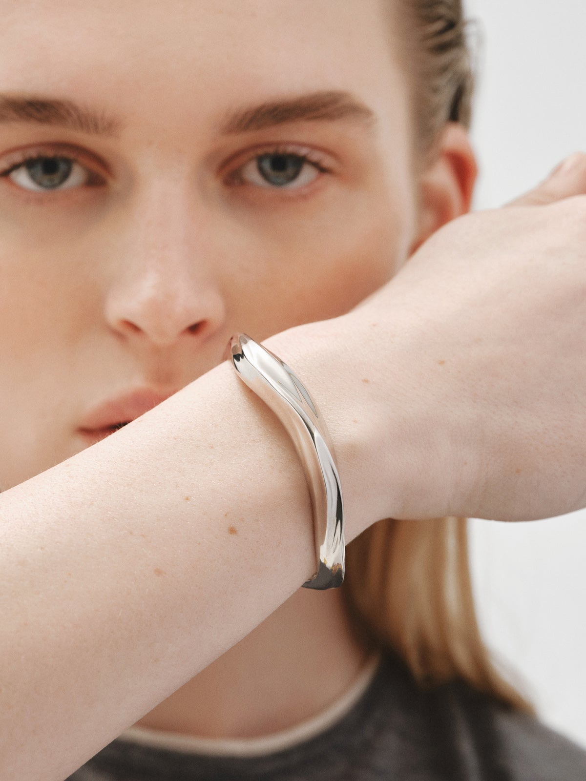 Pulsera rígida de plata 925 con textura